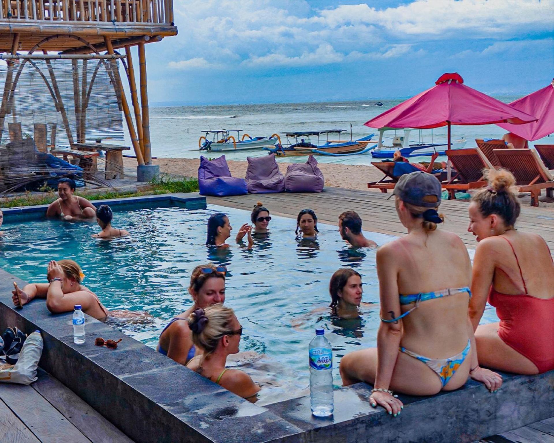Lushy Hostel Nusa Penida Toyapakeh Eksteriør billede